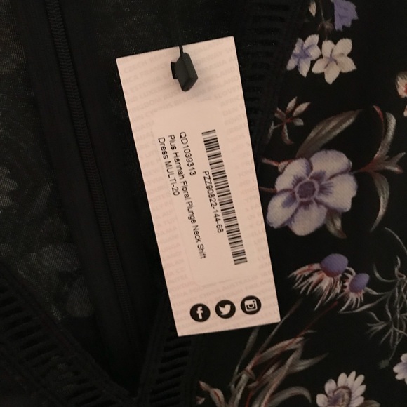 Plus Hannah Floral Plunge Neck Shift Dress - Picture 2 of 3